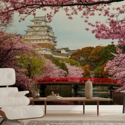 Fototapetul "Cireși Japonezi" aduce în casa ta frumusețea delicată și simbolismul bogat al cireșilor japonezi înfloriți. Cu o imagine ce surprinde crengile încărcate cu florile de cireș, acest decor emană o atmosferă de primăvară și bucurie.